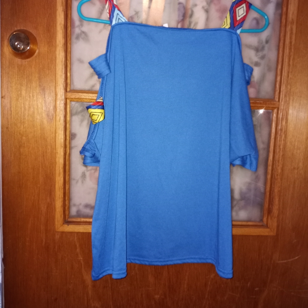 Women's  shrit
